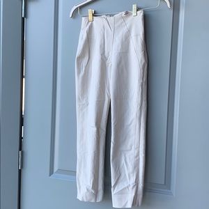 (Bebe) cream leggings